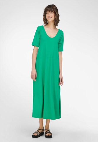 Robe MARGITTES en vert : devant