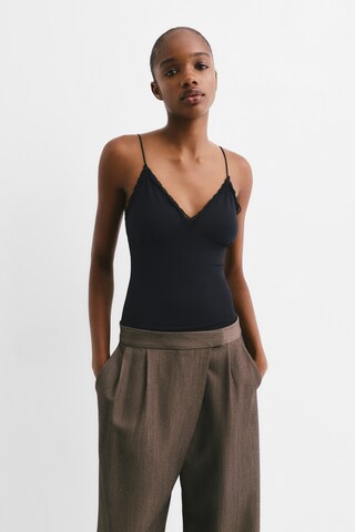 Pull&Bear Bodi majica | črna barva: sprednja stran