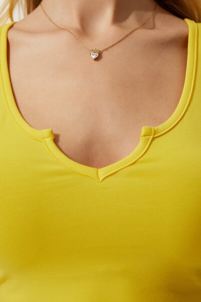 Happiness İstanbul Haut en S en jaune, Vue avec produit