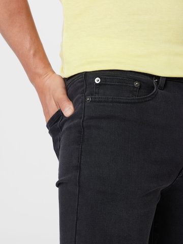 ABOUT YOU Slimfit Jeans 'Keno' in Zwart