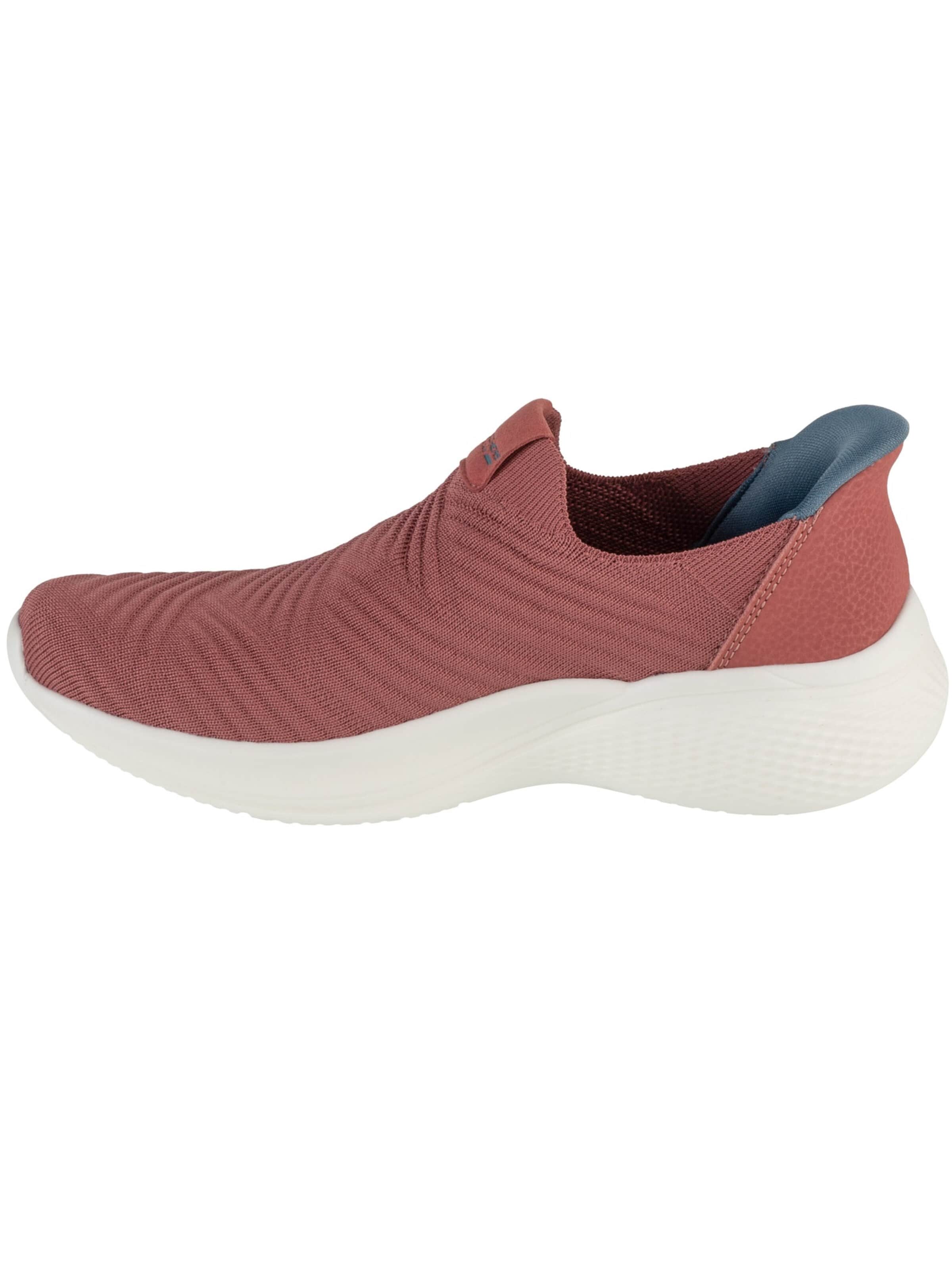 SKECHERS Slip-on in Pink: front