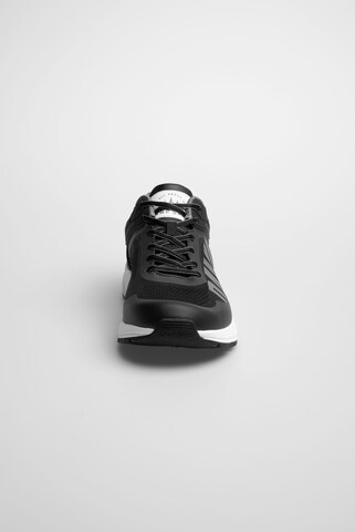CAMP DAVID Sneakers in Black