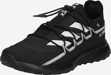 Scarpa bassa 'Voyager 21' di ADIDAS TERREX in nero: frontale