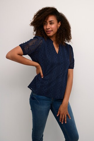 Cream Blouse 'Danika' in Blauw: voorkant