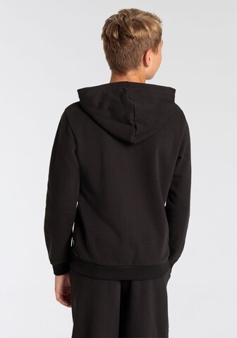 PUMA Sportsweatshirt in Schwarz