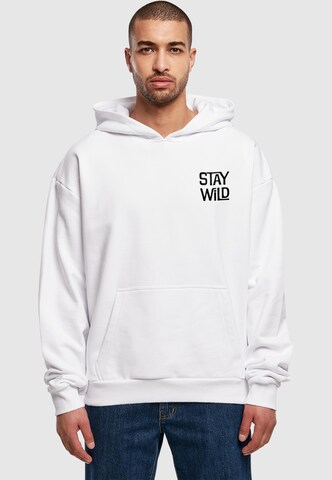 Merchcode Sweatshirt 'Stay Wild' in Weiß: Vorderseite