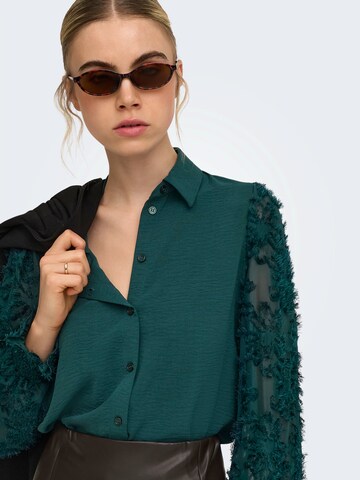 ONLY - Blusa 'ONLMETTE' en verde