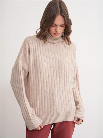 MixRay Sweater in Beige: front