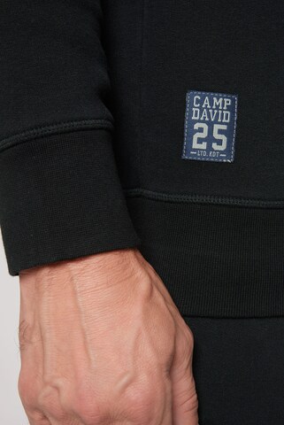 CAMP DAVID Sweatshirt mit Artwork im Retro-Style in Schwarz