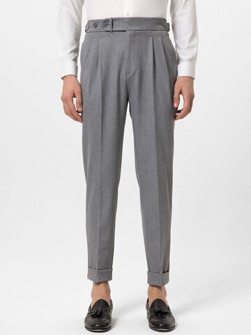 Antioch Regular Pleat-front trousers in Grey: front