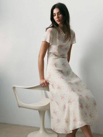 Robe Bhoem en blanc