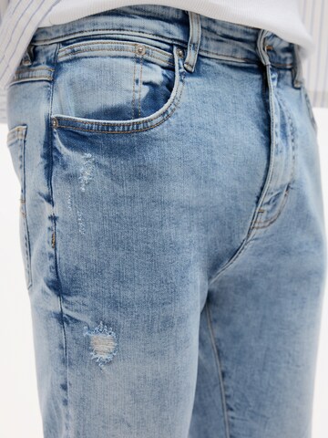 Pull&Bear Slimfit Jeans in Blau