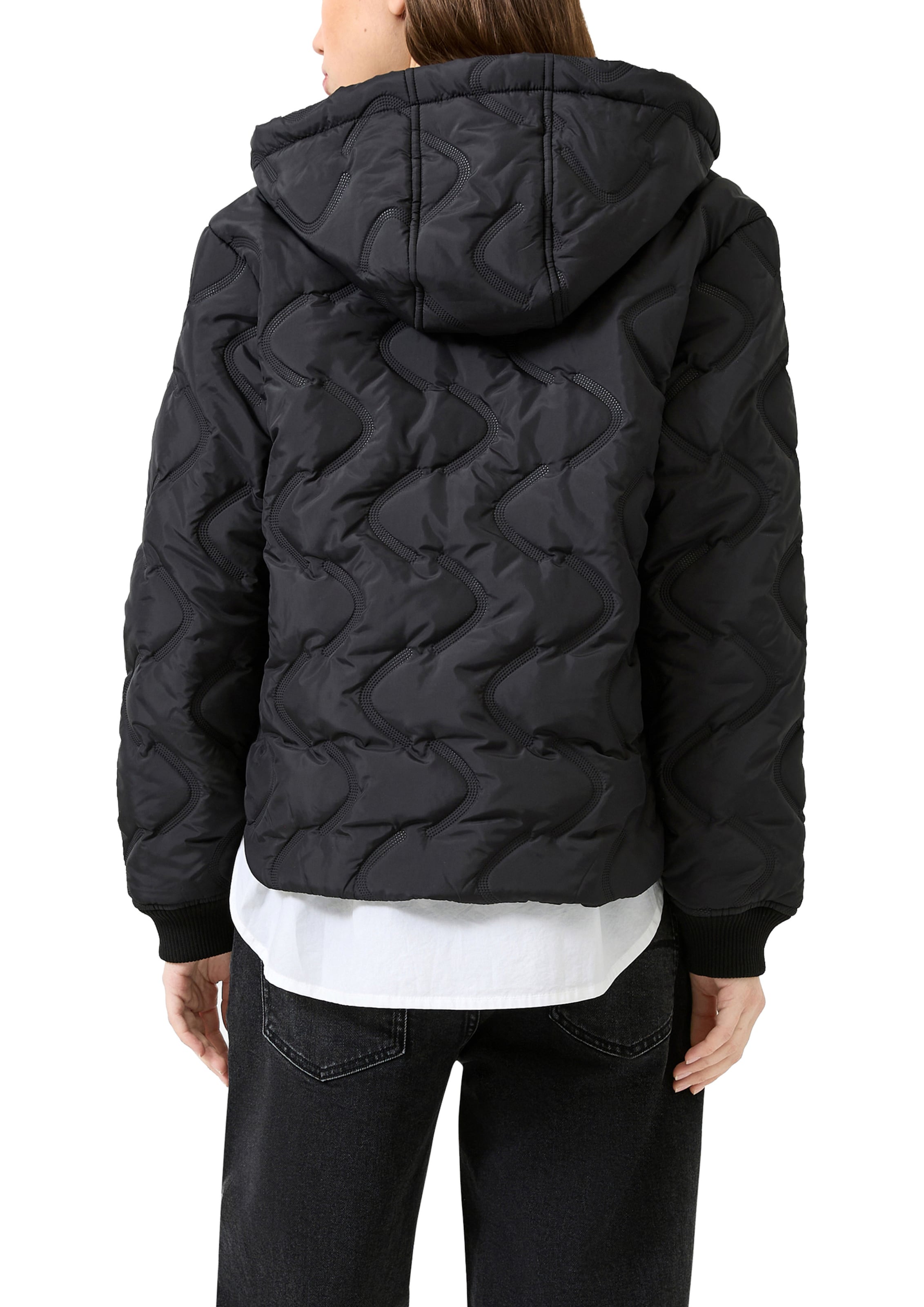QS Between-Season Jacket in Black: back