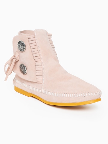 Minnetonka Ankle Boots 'Two Button' in Lila