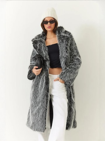 Manteau d’hiver Bianco Lucci en noir