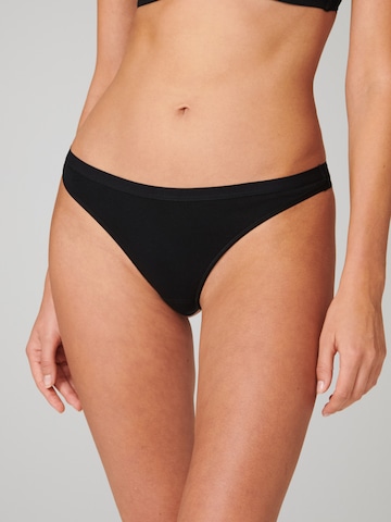 SCHIESSER Thong ' Serie 95-5 ' in Black: front