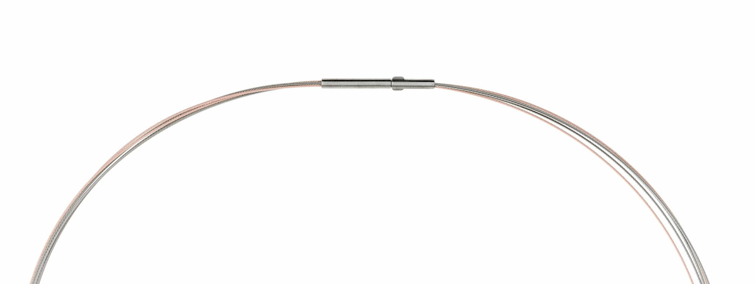 Ernstes Design Kette in Silber