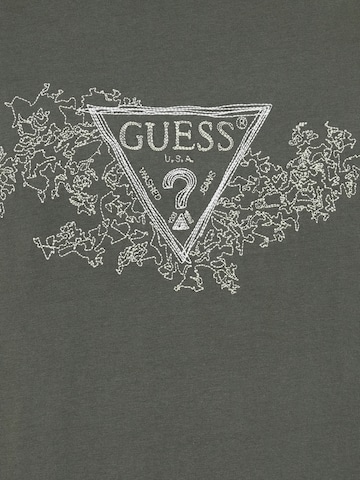 GUESS Μπλουζάκι σε πράσινο