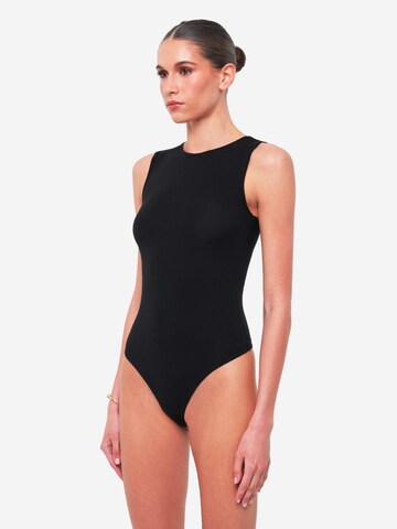 OW Collection Body in Schwarz