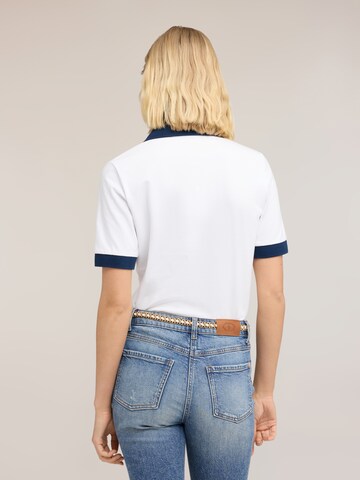 T-shirt MOTIVI en blanc