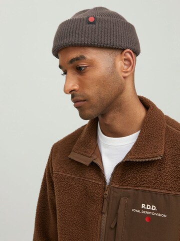Bonnet R.D.D. ROYAL DENIM DIVISION en marron