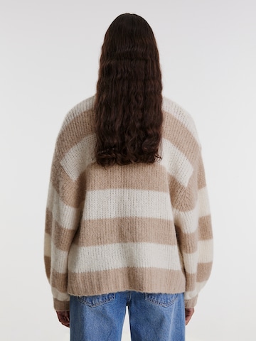 EDITED Sweater 'Nurit' in Beige