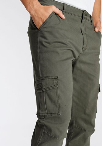 AJC Regular Cargo Pants in Green