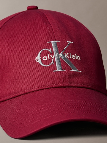 Calvin Klein Jeans Кепка в Красный