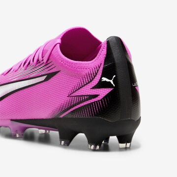 Chaussure de foot 'Ultra Match' PUMA en rose