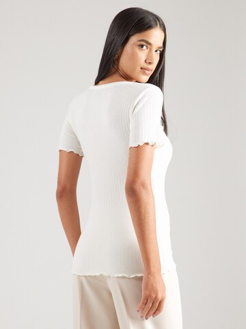 Maglietta 'Trixy' di MADS NORGAARD COPENHAGEN in bianco
