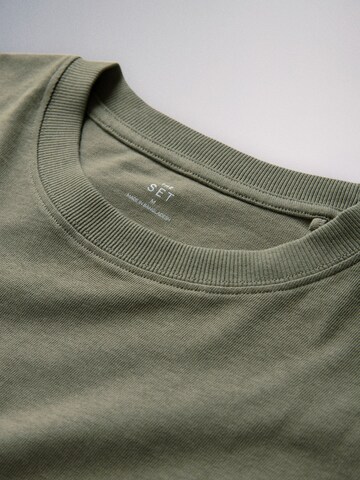 The Set Shirt in Grey