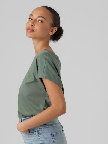 Vero Moda Tall قميص 'PIA' بلون أخضر