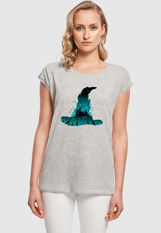 ABSOLUTE CULT Shirt 'Harry Potter- Hogwarts Silhouette' in Grijs: voorkant