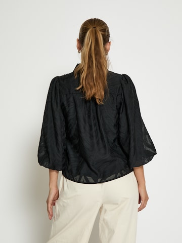 Peppercorn Blouse 'Kyra' in Zwart