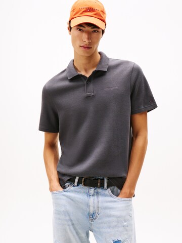 Tommy Jeans Shirt in Black: front