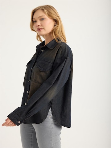 HOME STORE Blouse in Zwart