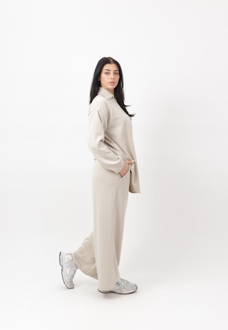 Elara Joggingpak in Beige