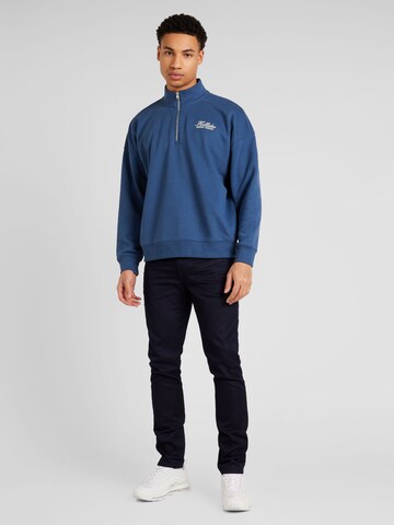 HOLLISTER Sweatshirt 'APAC EXCLUSIVE' i blå