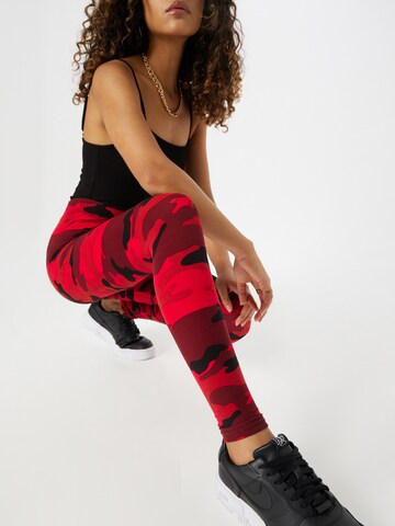 Urban Classics Skinny Leggings in Red