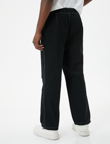 Koton Regular Jeans in Zwart