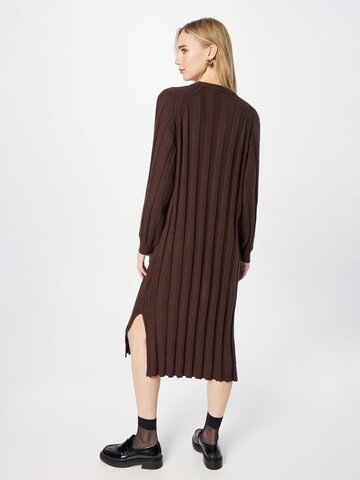 Esmé Studios Knitted dress 'Pana' in Brown