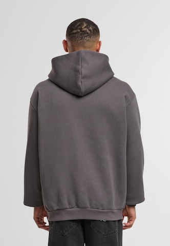 Veste de survêtement Karl Kani en gris