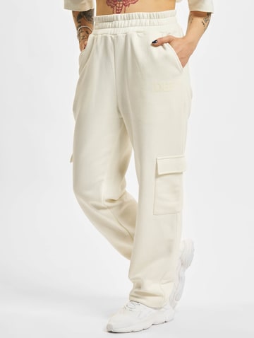 DEF Loose fit Cargo trousers in White