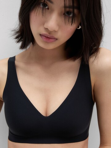 INTIMISSIMI Balconette Bra 'ARIA' in Black: front