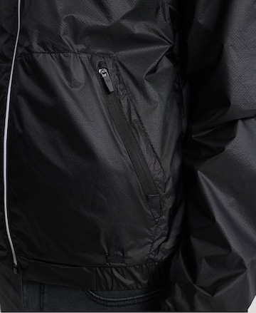 Superdry Between-season jacket in Black