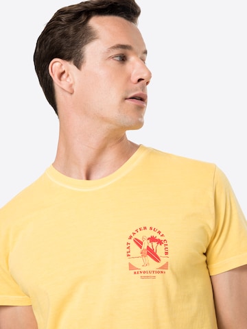 T-Shirt Revolution en jaune