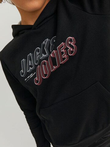 Jack & Jones Junior كنزة رياضية 'Friday' بلون أسود