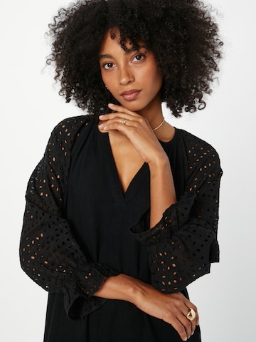 Robe 'LARA' Freequent en noir