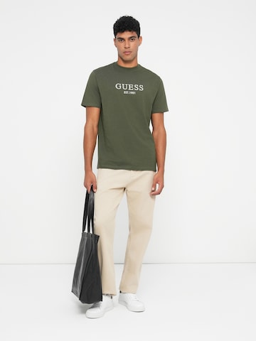 GUESS Bluser & t-shirts i grøn
