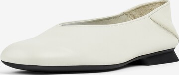 CAMPER Ballet Flats 'Casi Myra' in White: front